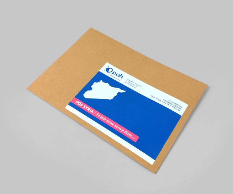 Koperta z kolorową etykietą adresową